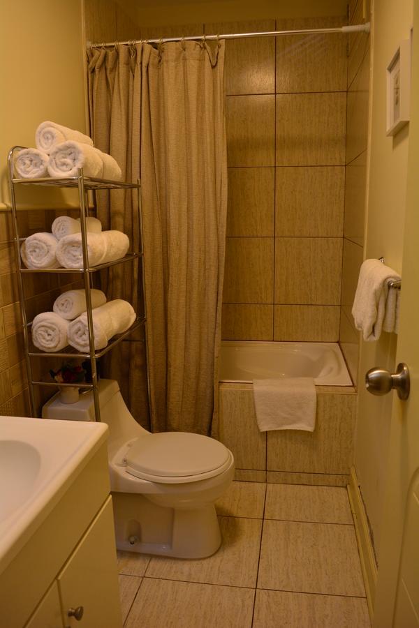 Kangaroo Wasi Airport Bed & Breakfast Lima Exterior photo